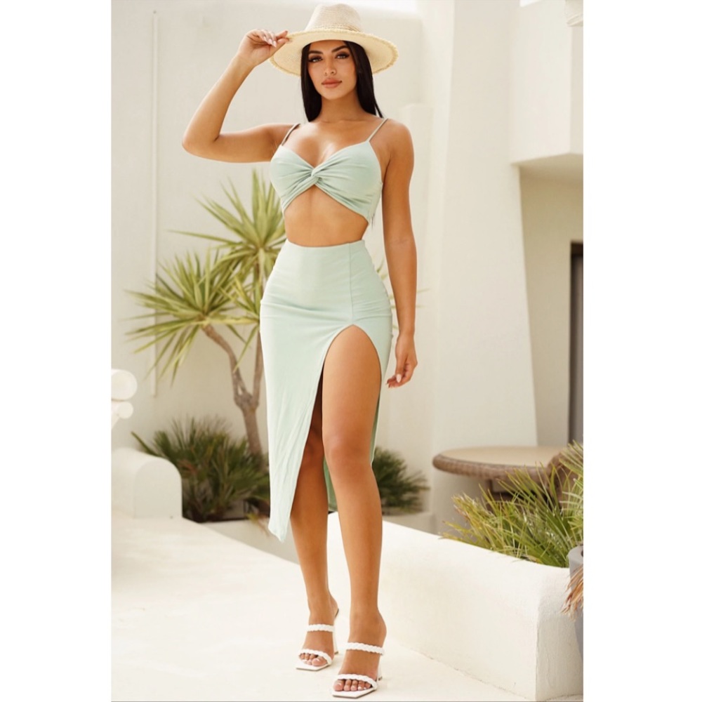 Skirt Set